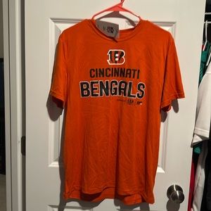 NWT large Cincinnati Bengals orange shirt